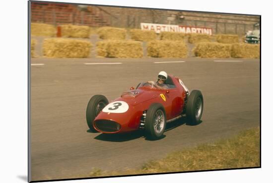 Phil Hill in Action in a Ferrari, Dutch Grand Prix, Zandvoort, 1959-null-Mounted Photographic Print
