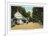 Philadelphia, Pennsylvania - Valley Green Inn, Wissahickon Drive Scene-Lantern Press-Framed Premium Giclee Print