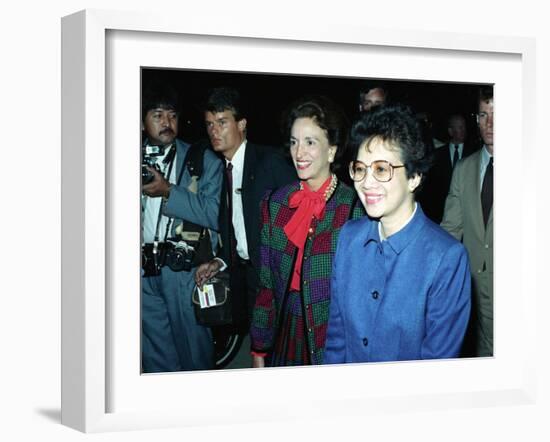 Philippine President Corazon C. Aquino, Arriving at Andrews Air Force Base, 1986-null-Framed Photo