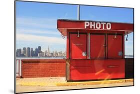 Photo Bungalow. San Francisco, California, Usa-logoboom-Mounted Art Print