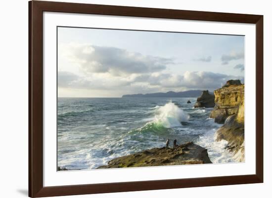 Photographers Along Cape Kiwanda. Pacific City, OR-Justin Bailie-Framed Photographic Print