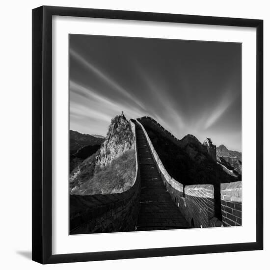 Photographing the Great Wall-Hua Zhu-Framed Photographic Print