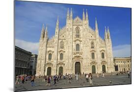 Piazza Del Duomo, Milan, Lombardy, Italy, Europe-Chris Hepburn-Mounted Photographic Print