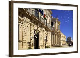 Piazza Del Duomo, Ortygia, Syracuse, Sicily, Italy-Neil Farrin-Framed Photographic Print