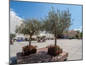 Piazza Vittoria, Friuli Venezia Giulia, Italy, Europe-Jean Brooks-Mounted Photographic Print