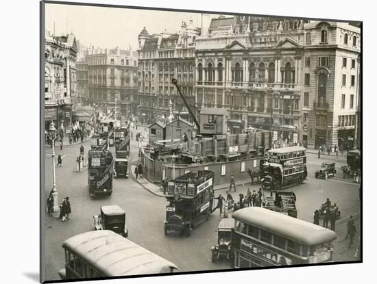 Piccadilly Circus 1928-null-Mounted Photographic Print