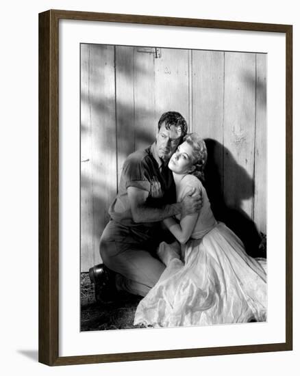 Picnic, William Holden, Kim Novak, 1955-null-Framed Photo