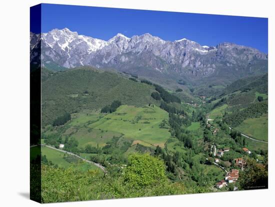 Picos de Europa Mountains, Cantabria, Spain-Gavin Hellier-Stretched Canvas