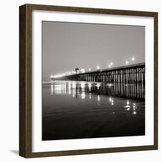 Pier Night 1-Lee Peterson-Framed Photographic Print