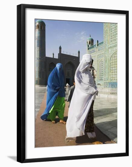 Pilgrims at the Shrine of Hazrat Ali, Mazar-I-Sharif, Afghanistan-Jane Sweeney-Framed Photographic Print
