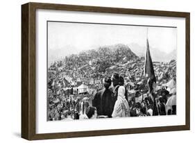 Pilgrims Performing the Wukuf, Mount Arafat, Saudi Arabia, 1922-null-Framed Giclee Print