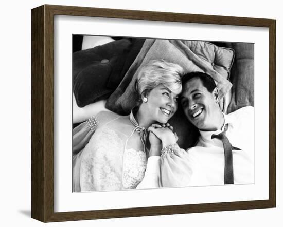 Pillow Talk, Doris Day, Rock Hudson, 1959-null-Framed Photo