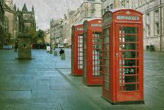 Ancient Lantern in Edinburg City, Scotland, Uk.  Vintage Process.-pink candy-Photographic Print