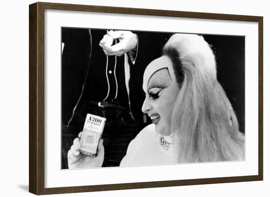 Pink Flamingos, Divine, 1972-null-Framed Photo