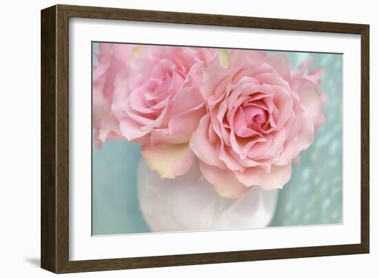 Pink Rose Bouquet-Cora Niele-Framed Photographic Print