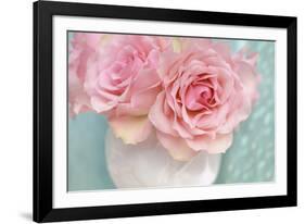 Pink Rose Bouquet-Cora Niele-Framed Photographic Print