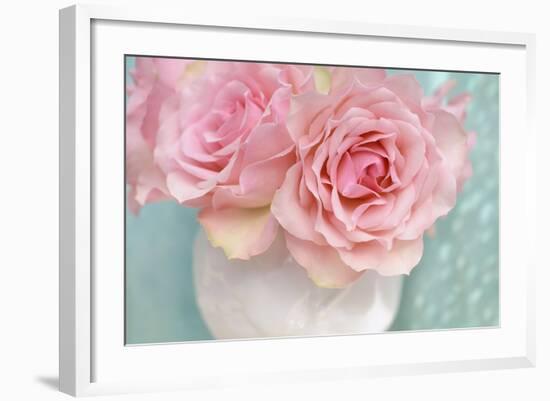 Pink Rose Bouquet-Cora Niele-Framed Photographic Print