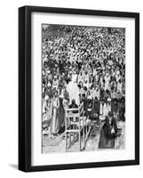 Pious Moslems Gathered at the 'Durbar of God, Mecca, Saudi Arabia, 1922-null-Framed Giclee Print