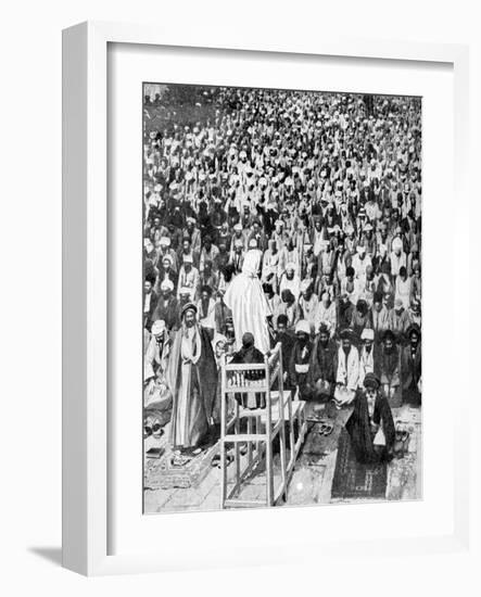 Pious Moslems Gathered at the 'Durbar of God, Mecca, Saudi Arabia, 1922-null-Framed Giclee Print