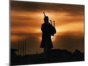 Piper William Bill Millin Playing Bagpipes, Normandy Beach-null-Mounted Premium Photographic Print