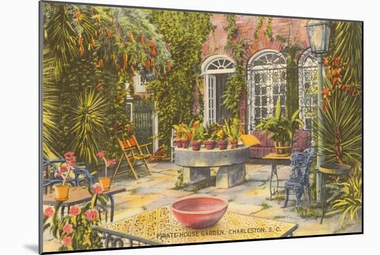 Pirate House Garden, Charleston, South Carolina-null-Mounted Art Print