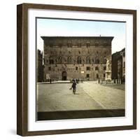 Pistoia (Italy), the Podestat Palace or the Pretorio (1367), Piazza Del Duomo, Circa 1895-Leon, Levy et Fils-Framed Photographic Print