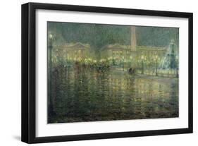 Place de la Concorde, c.1909-Henri Eugene Augustin Le Sidaner-Framed Giclee Print