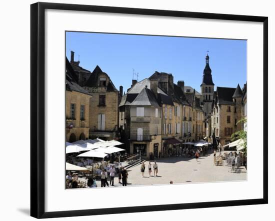 Place De La Liberte in the Old Town, Sarlat, Dordogne, France, Europe-Peter Richardson-Framed Photographic Print