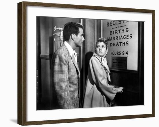 Place In The Sun, Montgomery Clift, Shelley Winters, 1951, License Bureau-null-Framed Photo