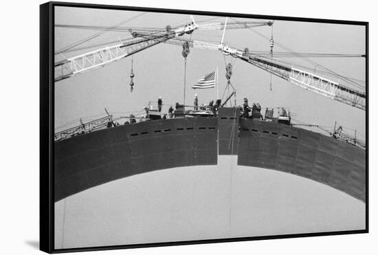 Placing Keystone into Gateway Arch in St. Louis-null-Framed Stretched Canvas