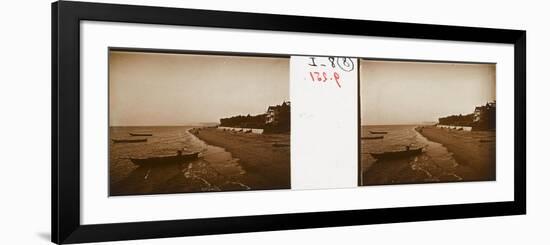 Plage-null-Framed Giclee Print