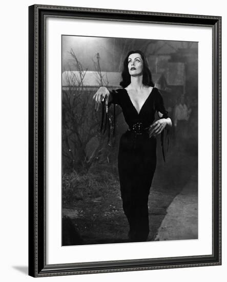 Plan 9 From Outer Space, Vampira, 1959-null-Framed Photo