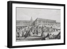 Planche 26: vue du château de Versailles prise de puis l'extrémité des Parterres d'Eau vers 1730-Jacques Rigaud-Framed Giclee Print