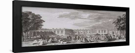 Planche 32: Vue du Grand Trianon prise du côté de l'avenue vers 1730 (endroits remarquables du-Jacques Rigaud-Framed Giclee Print