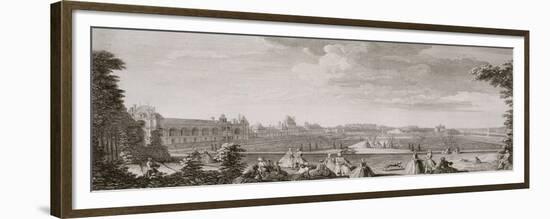 Planche 65: vue du château de Fontainebleau (aile de la galerie Henri II) prise des parterres du-Jacques Rigaud-Framed Premium Giclee Print