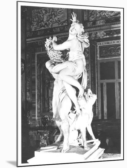 Pluto and Proserpina, 1621-22-Giovanni Lorenzo Bernini-Mounted Giclee Print