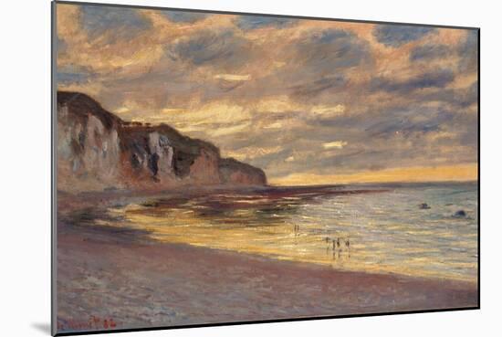 Pointe De L'Ailly at Low Tide, 1882-Claude Monet-Mounted Giclee Print