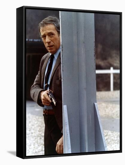 POLICE PYTHON, 1976 directed by ALAIN CORNEAU Yves Montand (photo)-null-Framed Stretched Canvas