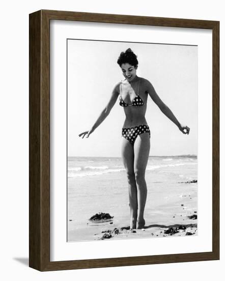 Polka Dot Bikini 1950s-null-Framed Photographic Print