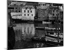 Polperro, Cornwall-Staniland Pugh-Mounted Photographic Print
