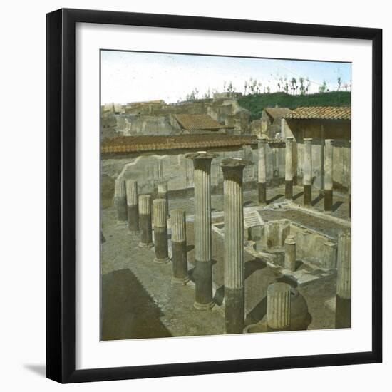 Pompeii (Italy), the House of the Quaestor, Number 2, Circa 1865-Leon, Levy et Fils-Framed Photographic Print