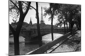 Pont des Invalides, Paris c1950s-Jules Dortes-Mounted Giclee Print