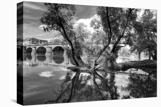 Pont of the Morts, bridge, the Moselle, Metz, Département Moselle, region Alsace-Champagne-Ardenne--Klaus Neuner-Stretched Canvas