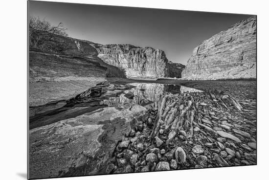 Pool, Colorado River, Moab, Utah-John Ford-Mounted Photographic Print