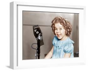 POOR LITTLE RICH GIRL, Shirley Temple, 1936.-null-Framed Photo