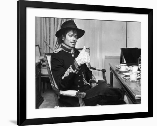 Pop Star Michael Jackson in His Hotel Room Prior to Party for Him at the Museum of Natural History-David Mcgough-Framed Premium Photographic Print