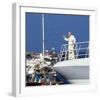 Pope John Paul II During Travel in USA in 1979-null-Framed Photo