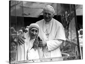 Pope John Paul II Holds His Arm Around Mother Teresa-null-Stretched Canvas