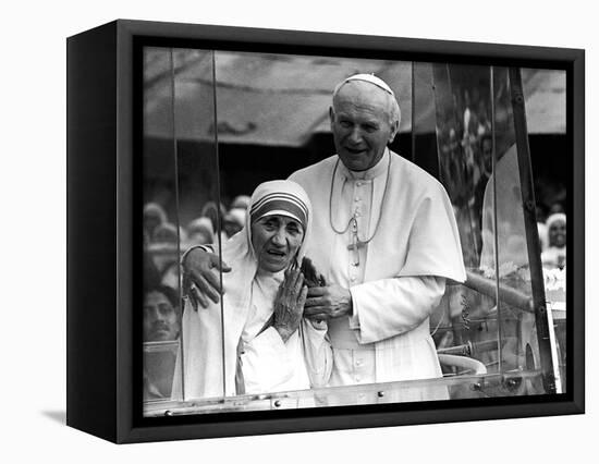 Pope John Paul II Holds His Arm Around Mother Teresa-null-Framed Stretched Canvas