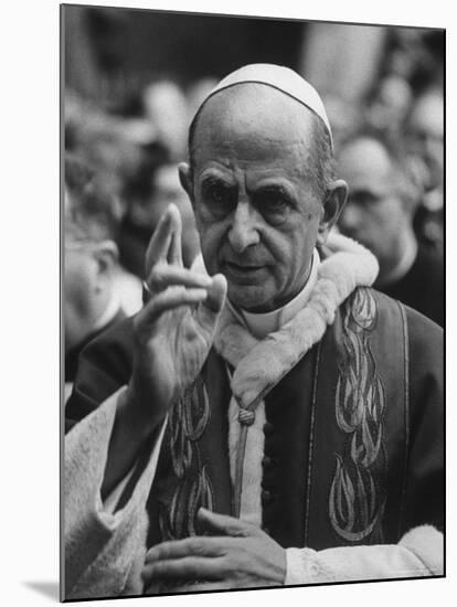 Pope Paul Vi, Officiating at Ash Wednesday Service in Santa Sabina Church-Carlo Bavagnoli-Mounted Premium Photographic Print